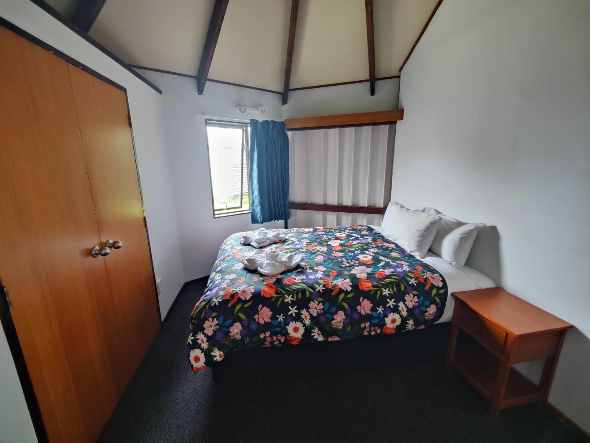 Pure 3* Rotorua