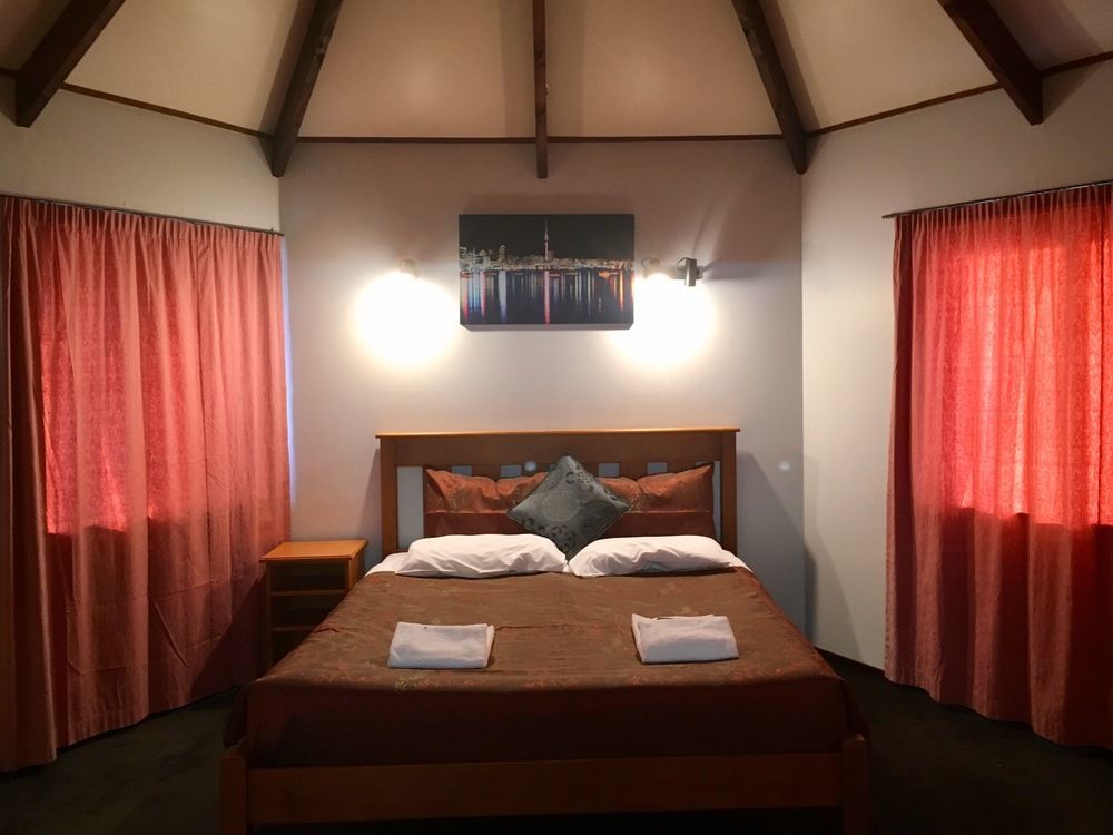 Pure 3* Rotorua